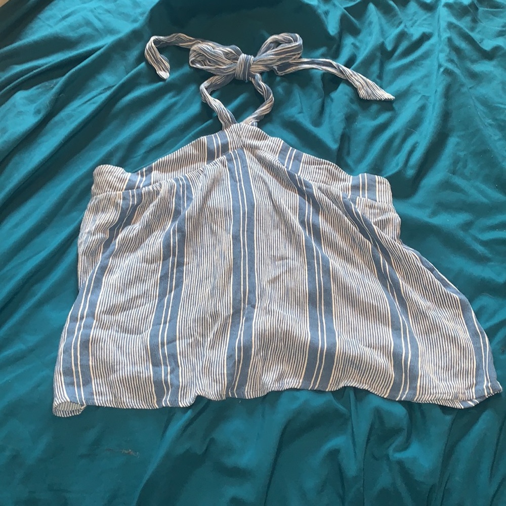 Halter top - Picture 2 of 3